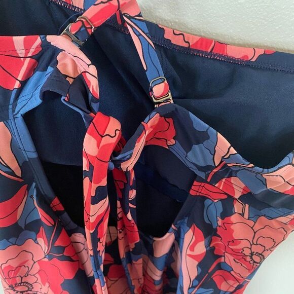 Kona Sol One Piece Lightly Padded Floral Bandeau Swimsuit, Size XL - Picture 4 of 7